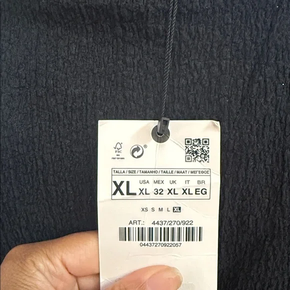 Zara Elegant Black Women's Top - Picture 4 of 6